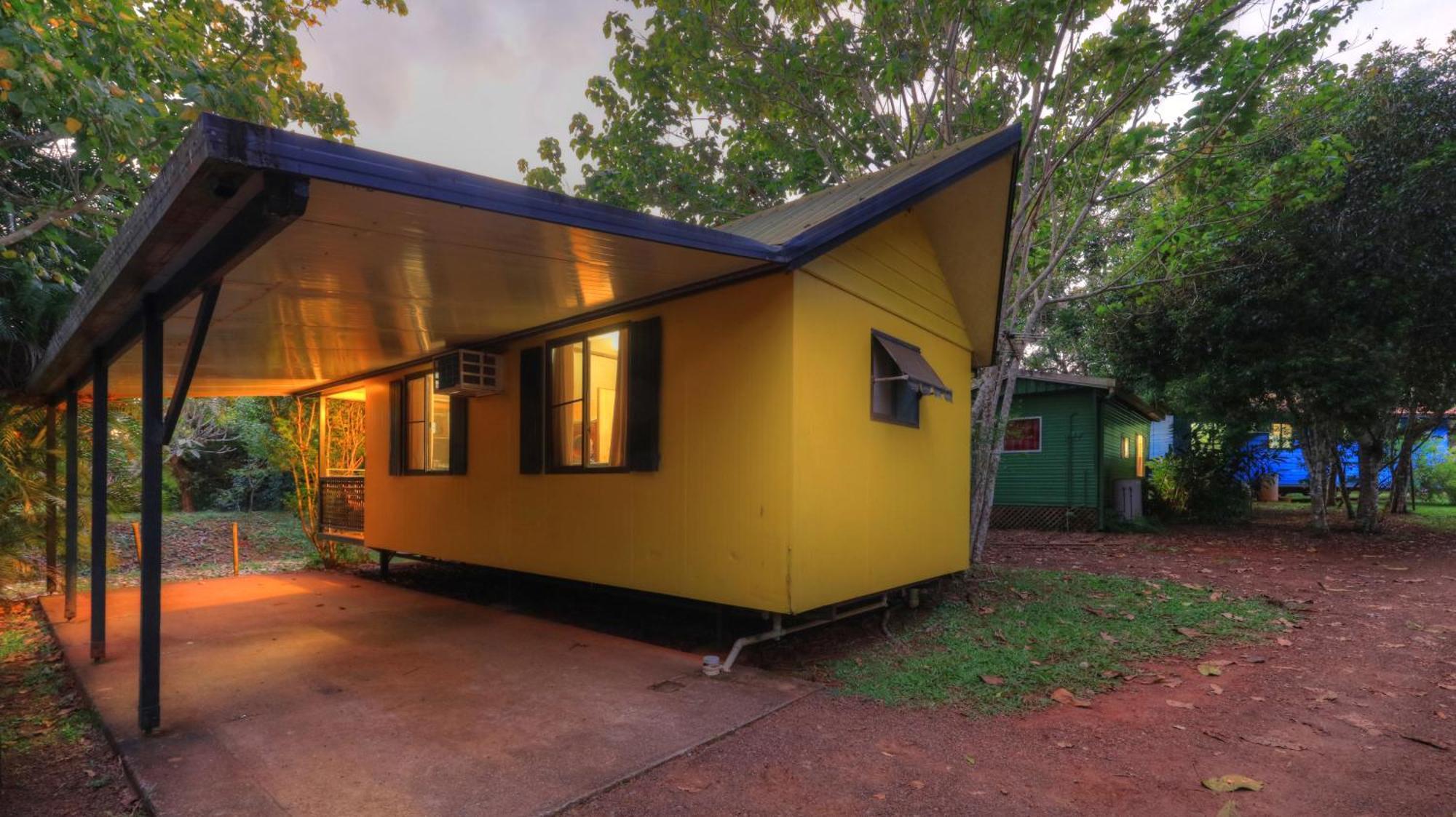 Lake Eacham Tourist Park & Cabins Esterno foto