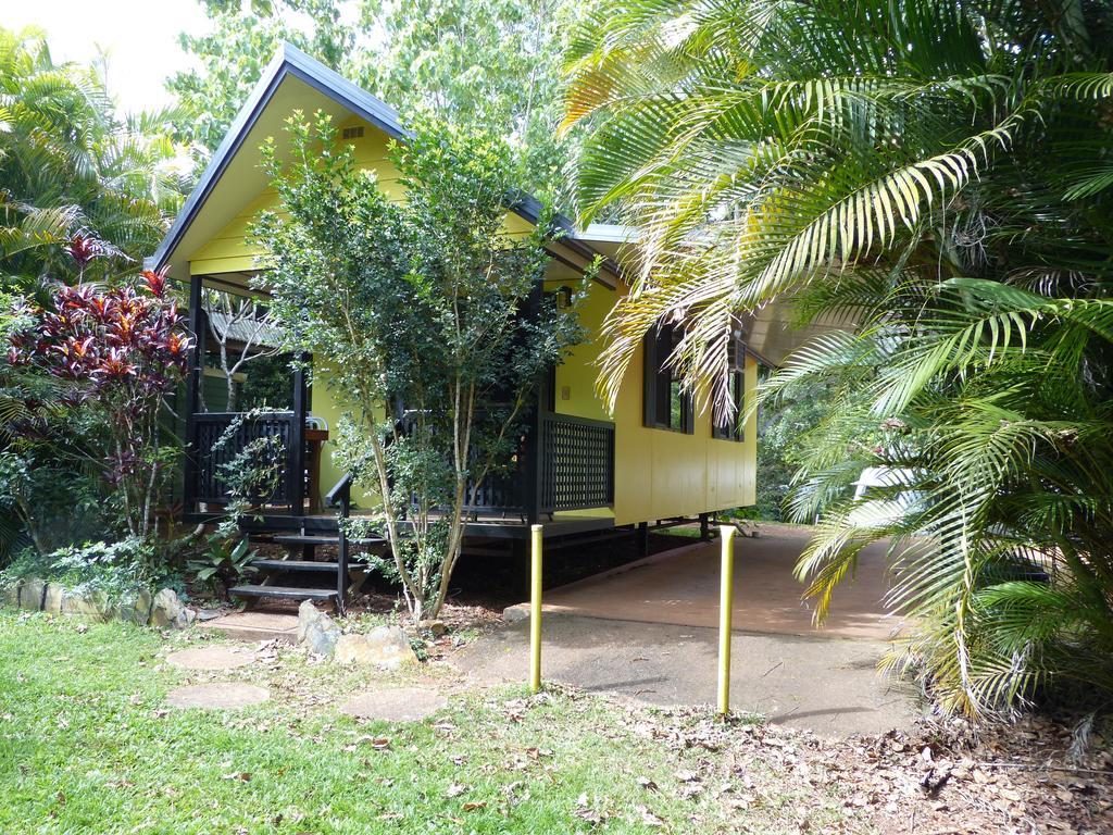 Lake Eacham Tourist Park & Cabins Esterno foto